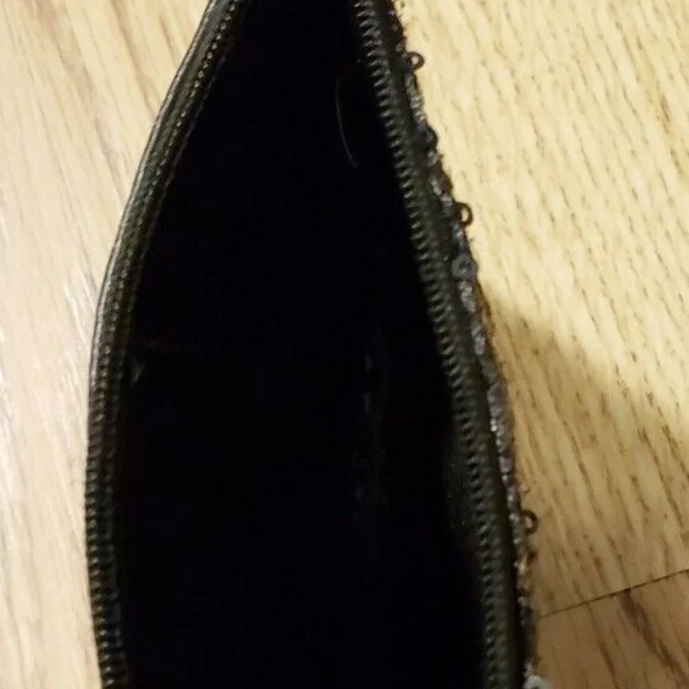 ipsy more zippered